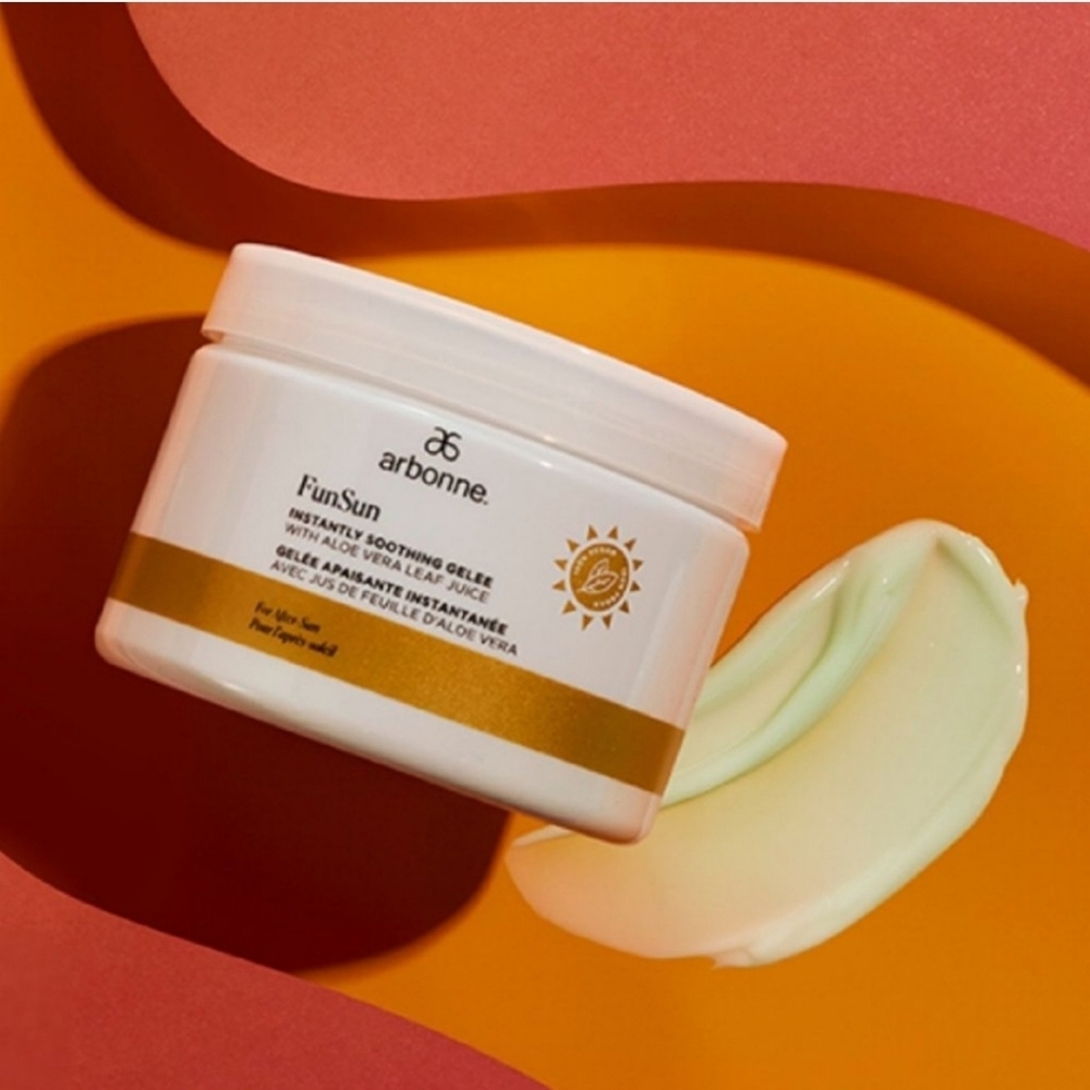 Arbonne FunSun Instantly Soothing Gelee with Aloe Leaf Juice NIB